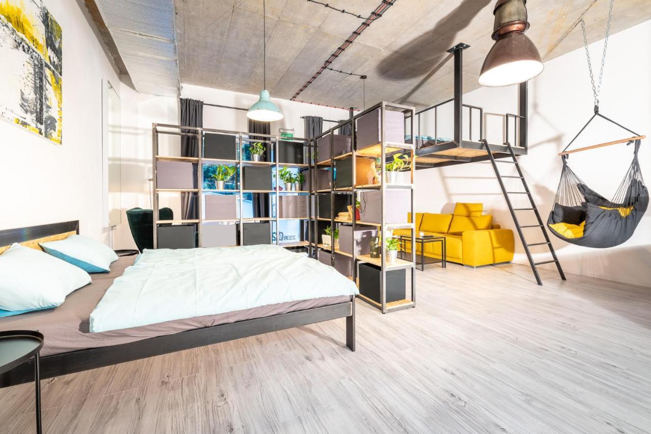 Industrial Apartment Zero Братислава Екстер'єр фото